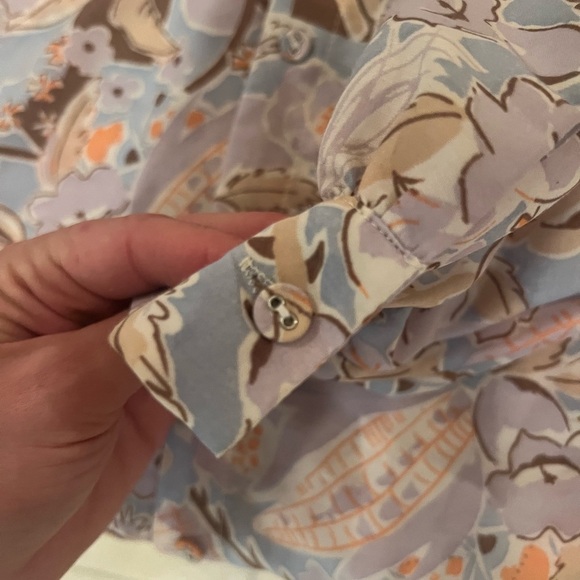 Kittenish L/S Button Down Blouse - Picture 8 of 13